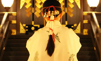 ゴッドハンド 神の手 名古屋の巫女 志穂(シャーマン志穂)| 母の気功愛知県名古屋市の占い・気功 コンテンツ 占い 画像